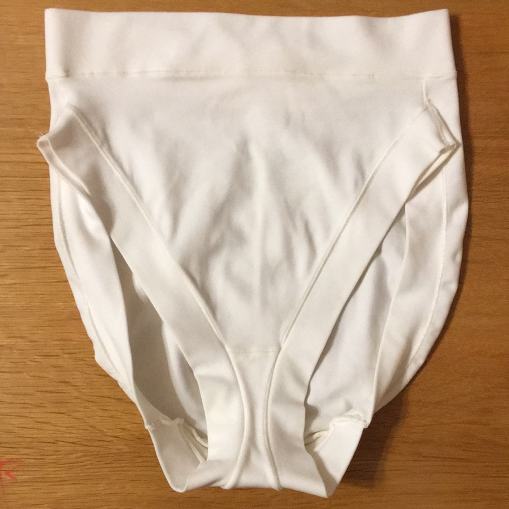 FLEXEES hi leg brief slimming panties size M